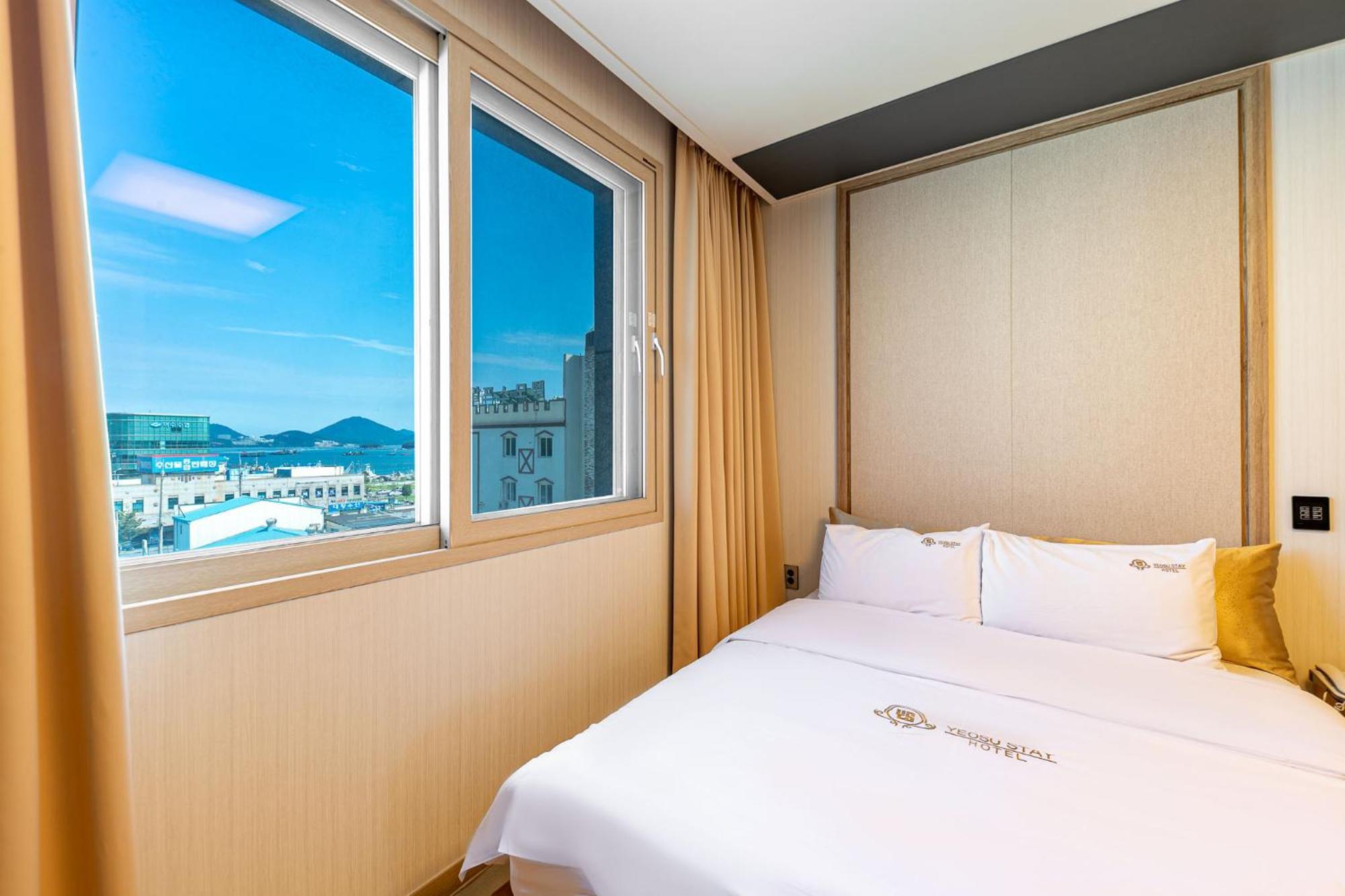 Yeosu Stay Hotel Стая снимка