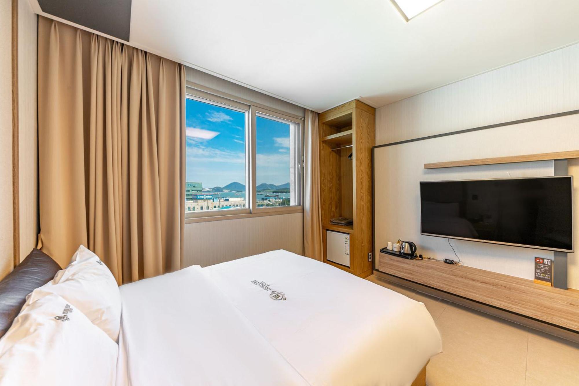Yeosu Stay Hotel Стая снимка
