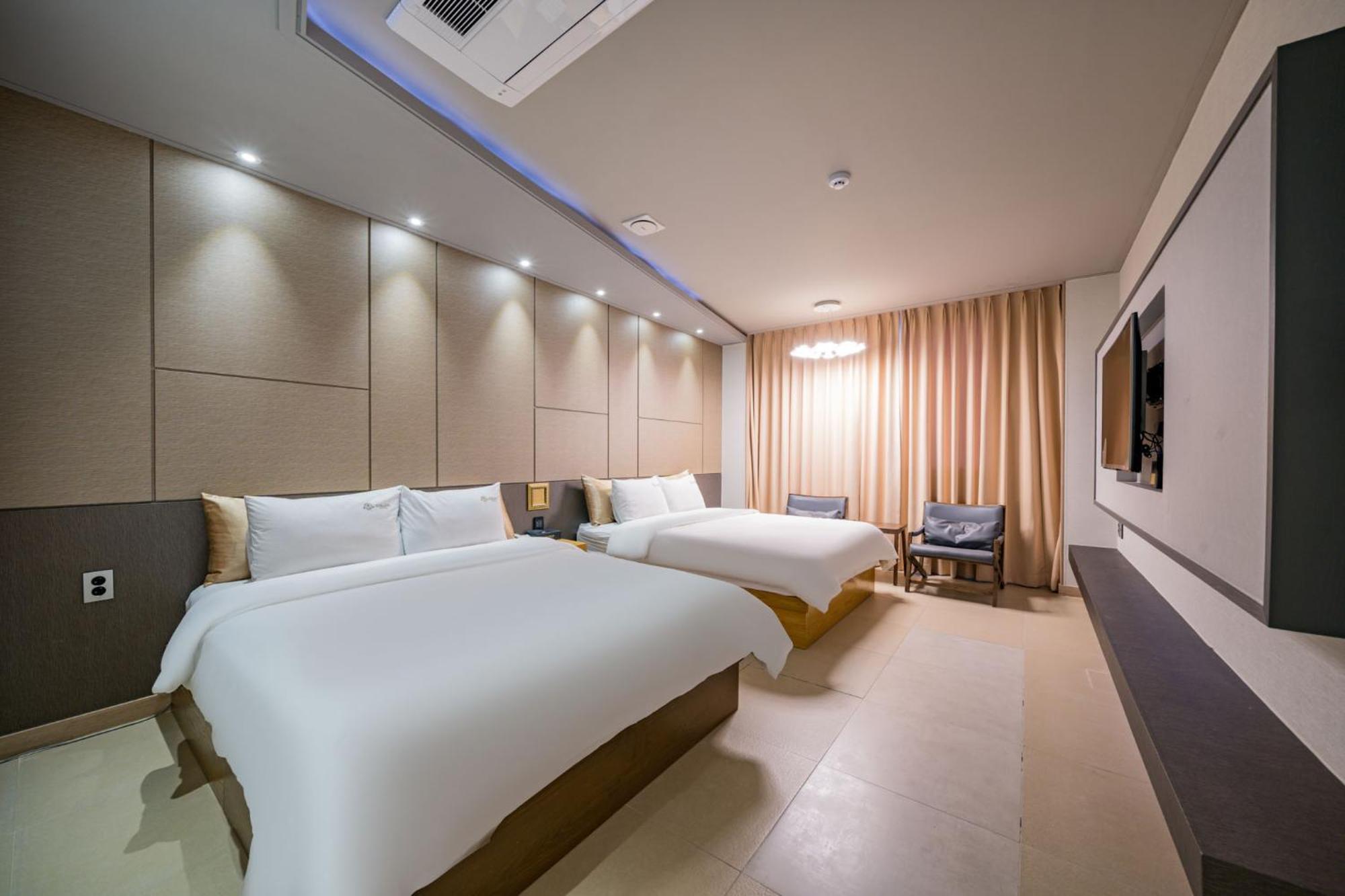 Yeosu Stay Hotel Стая снимка