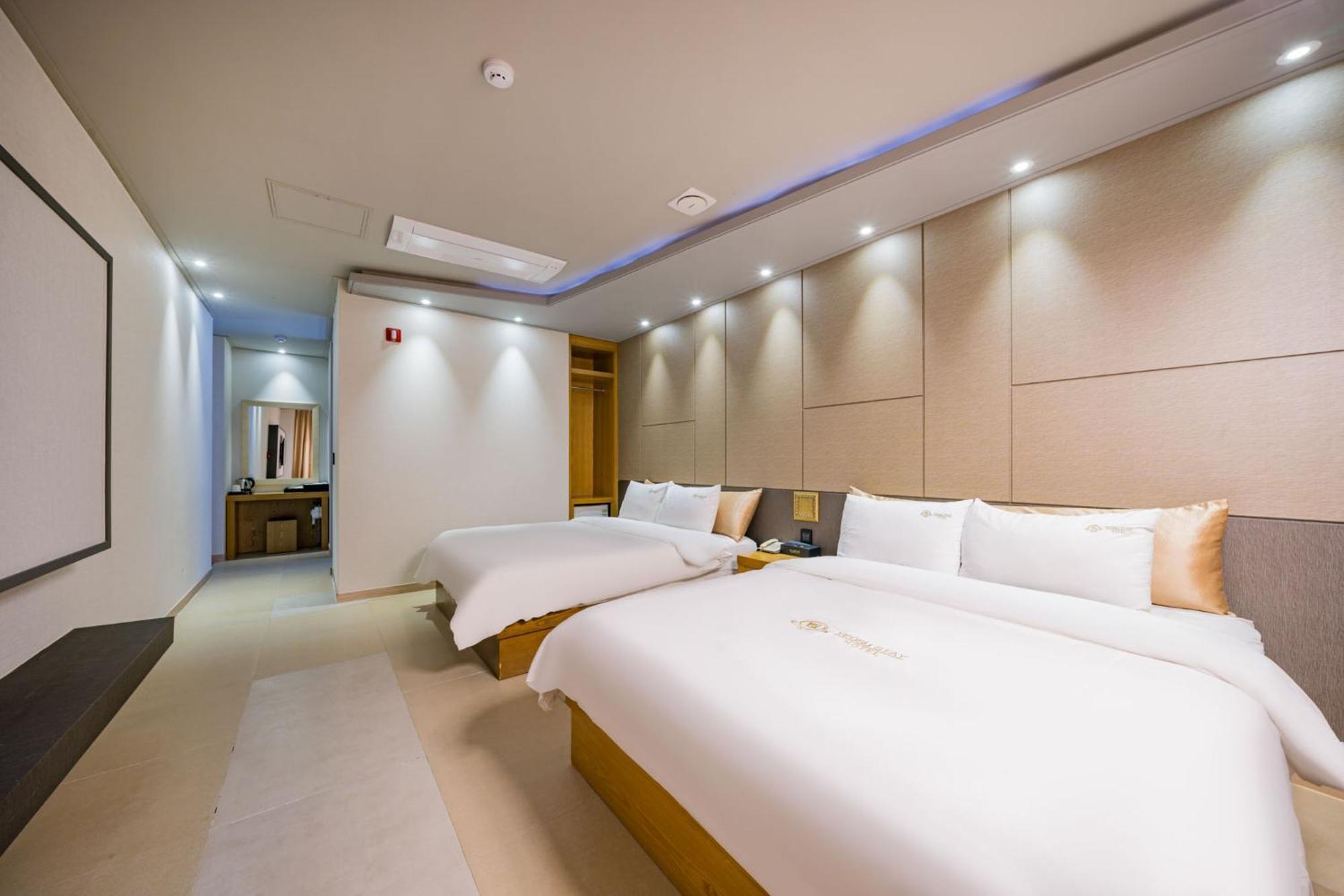 Yeosu Stay Hotel Стая снимка